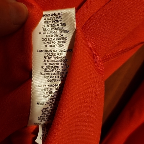 Calvin Klein SPF 40 + Protection swimwear top NWT Woman's Size L - Picture 7 of 14